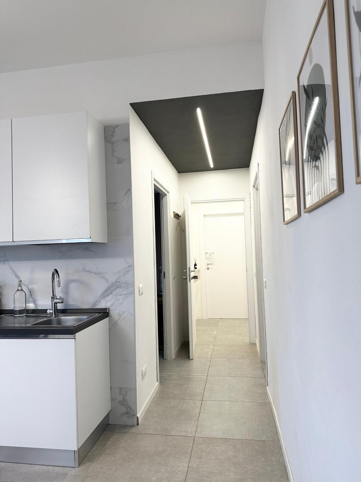 Appartamento Dolce Vita - Free Parking Como Exterior foto